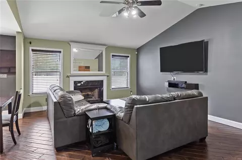 8 Betsys Flag Ct, O'fallon, MO 63366 photo 6