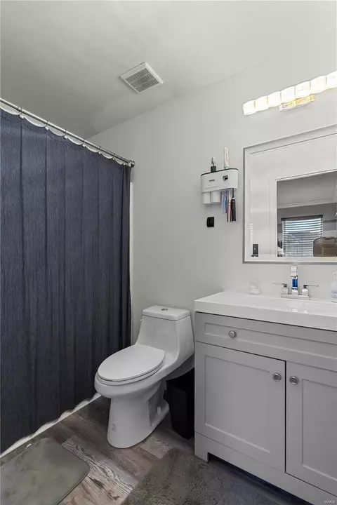 8 Betsys Flag Ct, O'fallon, MO 63366 photo 21