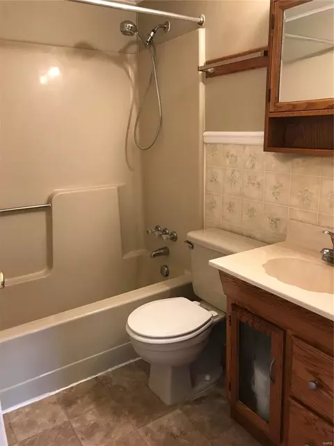 401 Prince David, O'fallon, MO 63366 photo 9