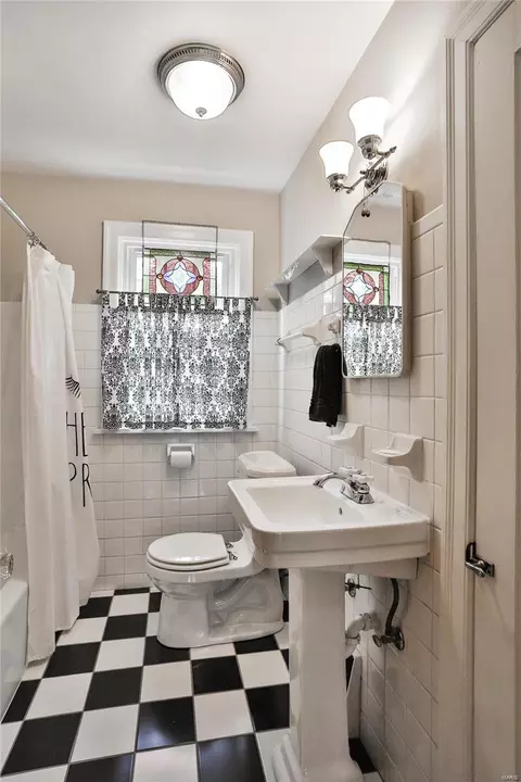 303 School St, O'fallon, MO 63366 photo 10
