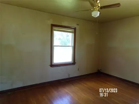 9782 Flora Ave, Saint Louis, MO 63114 photo 12