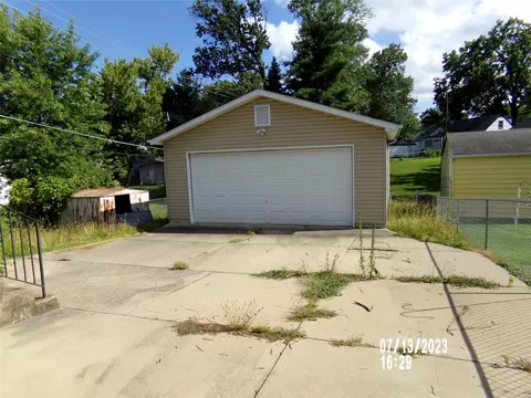 9782 Flora Ave, Saint Louis, MO 63114 photo 4