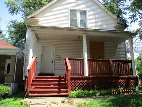 6515 Plymouth Ave, Saint Louis, MO 63130
