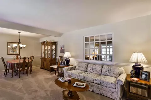 5433 Danforth Dr, Saint Louis, MO 63129 photo 19