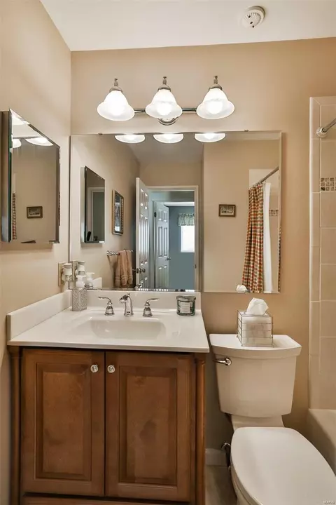 5433 Danforth Dr, Saint Louis, MO 63129 photo 25