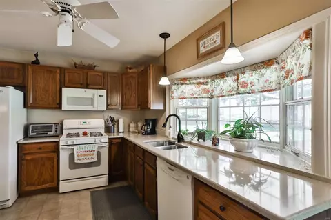 5433 Danforth Dr, Saint Louis, MO 63129 photo 6