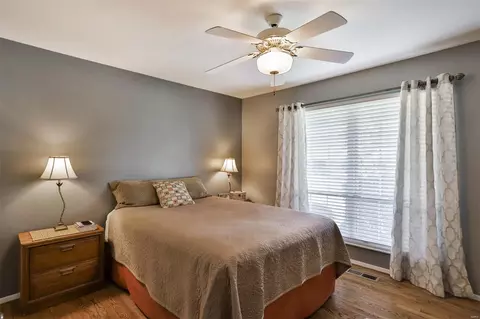 5433 Danforth Dr, Saint Louis, MO 63129 photo 11