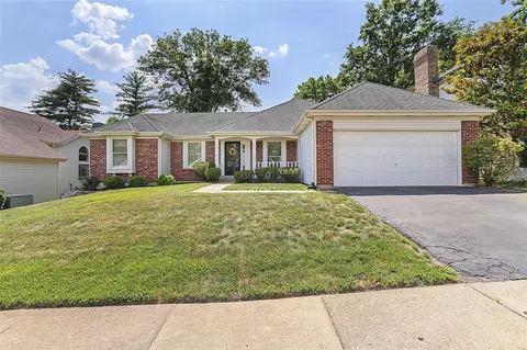 1956 Tower Bridge Ter, Saint Louis, MO 63146