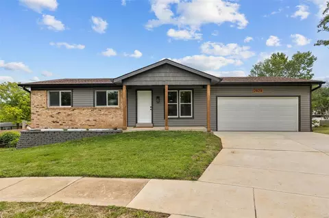 2828 Gettysburg Estates Ct, Oakville, MO 63129