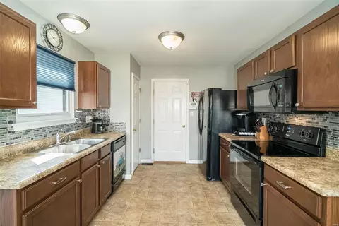 107 Marigold Mdws, O'fallon, MO 63368 photo 17