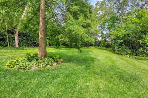 704 Grand Glen Dr, Manchester, MO 63021 photo 31