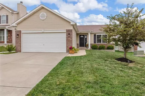 807 Misty Morning Ct, O'fallon, MO 63366