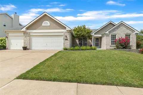 1477 Wilkesboro Dr, Dardenne Prairie, MO 63368