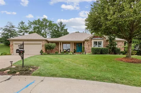 5653 Nantasket Ct, Saint Louis, MO 63128