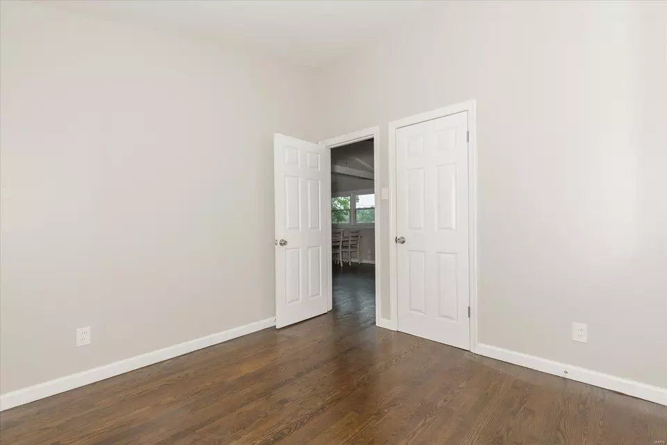  4222 Saint Linus Ln, Saint Ann, MO 63074 photo 16