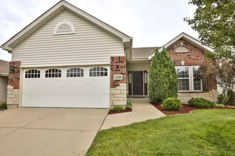 1558 Cattail Way, Saint Charles, MO 63303