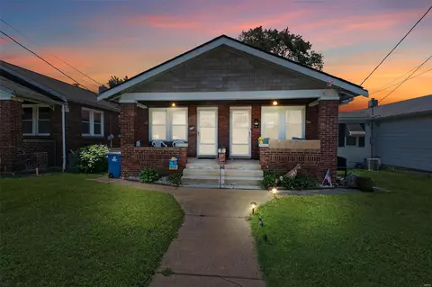 316 Forbes Ave, Saint Louis, MO 63125