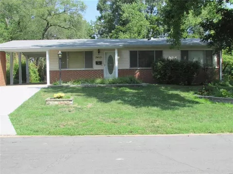 2415 Johnstown Dr, Florissant, MO 63033