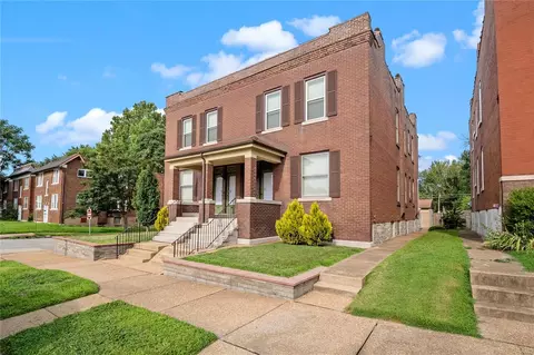 4455 Minnesota Ave, Saint Louis, MO 63111
