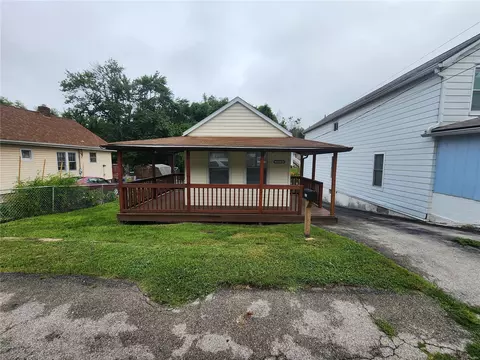 5203 Waldo Ave, Saint Louis, MO 63123