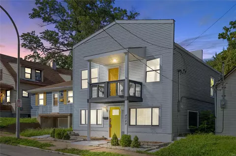 4049 Schiller Pl, Saint Louis, MO 63116