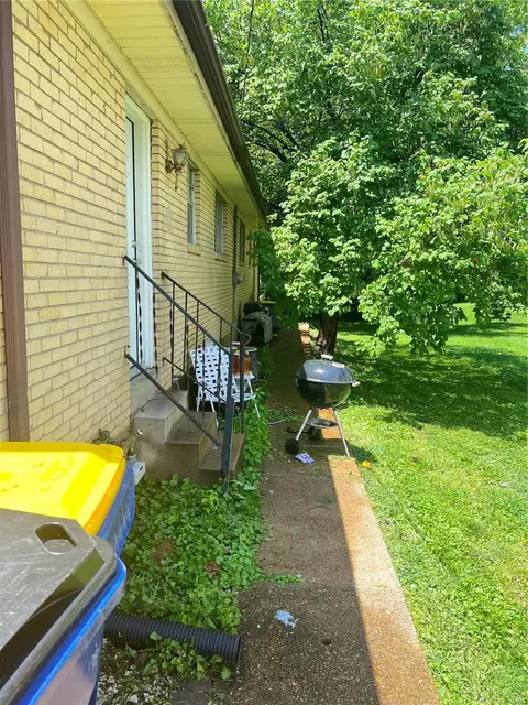 3901 Wright Ave, Saint Ann, MO 63074 photo 2