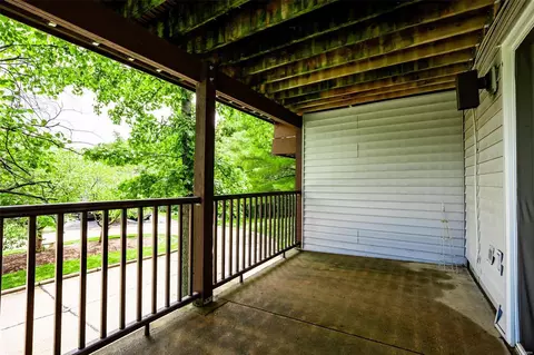 1688 Ridgeview Circle Dr, Ballwin, MO 63021 photo 58