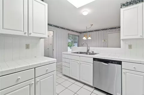 1688 Ridgeview Circle Dr, Ballwin, MO 63021 photo 15