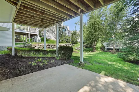 647 Stonebrook Ct, Chesterfield, MO 63005 photo 25