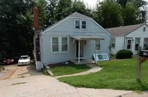 836 Elsworth Pl, Saint Louis, MO 63135