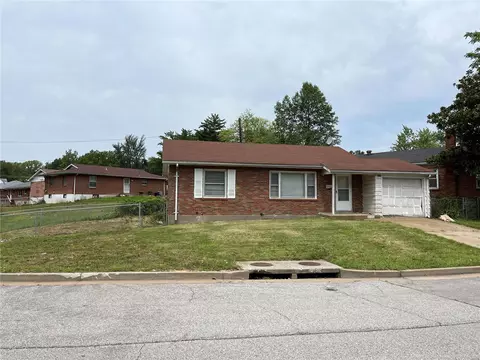 4619 Edgewood Blvd, Normandy, MO 63121