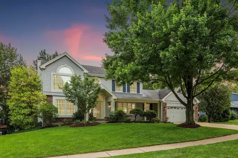 2401 Maple Tree Dr, Saint Charles, MO 63303