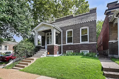 629 Fassen St, Saint Louis, MO 63111