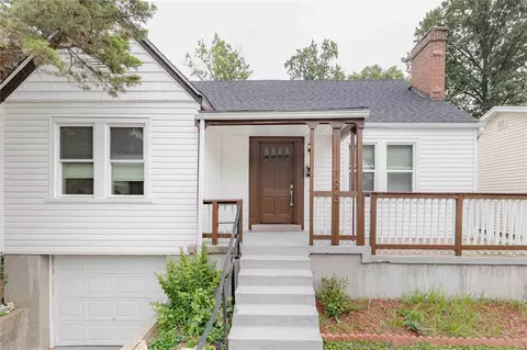 7623 Alicia Ave, Maplewood, MO 63143