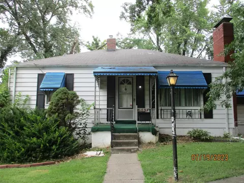 567 Glorose Dr, Saint Louis, MO 63137