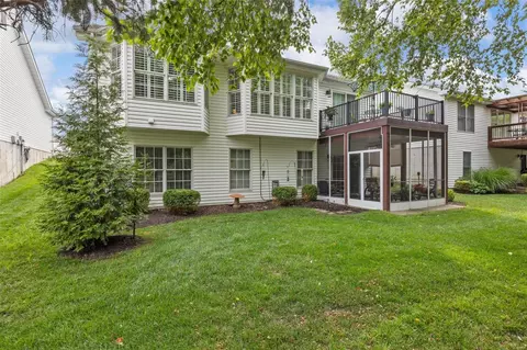 726 River Glen Dr, O'fallon, MO 63368 photo 5