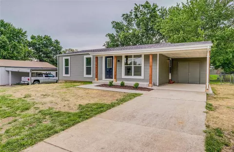 502 Feise Rd, O'fallon, MO 63368