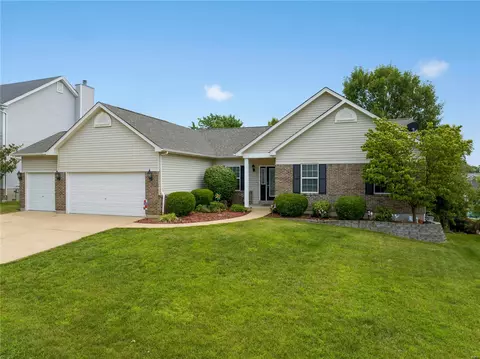 538 Legacy Pointe Dr, Saint Peters, MO 63376