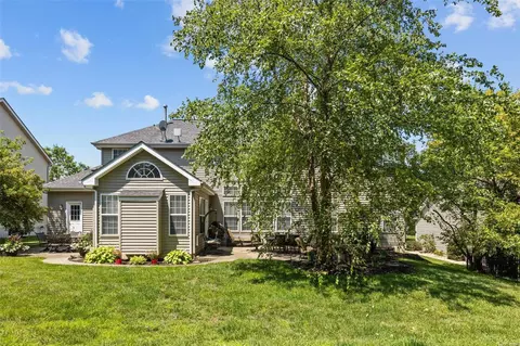 112 Elderberry Ln, Grover, MO 63040 photo 3