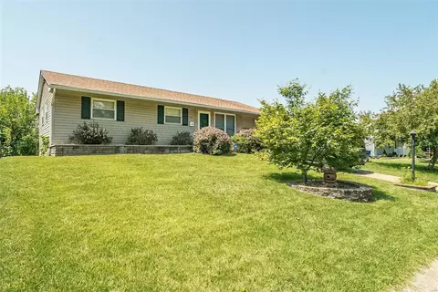3744 Louis St, Saint Louis, MO 63116