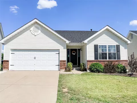 504 Parkland Place Dr, O'fallon, MO 63366