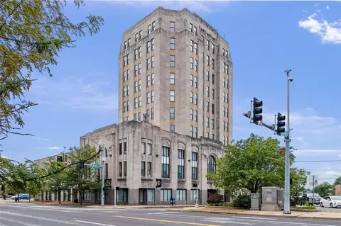 3608 Gravois Ave #4E, Saint Louis, MO 63116