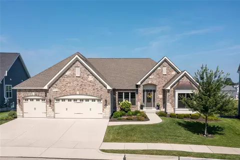 2481 Bright Leaf Ct, Wildwood, MO 63011