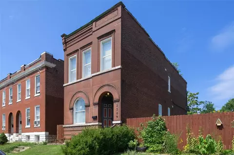 3329 Texas Ave, Saint Louis, MO 63118