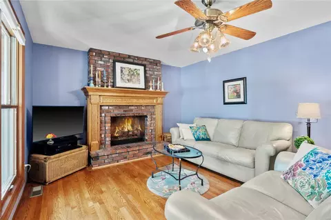 1363 Virginia Dr, Ellisville, MO 63011 photo 8