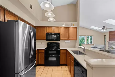1409 Hemingway Ln #G, Weldon Spring, MO 63304 photo 12
