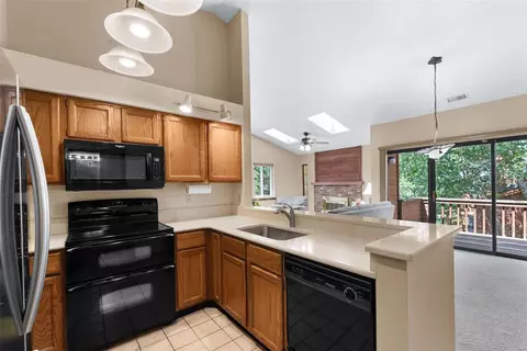 1409 Hemingway Ln #G, Weldon Spring, MO 63304 photo 14