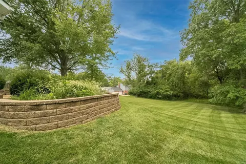 476 Manorcrest Ln, Ballwin, MO 63011 photo 49