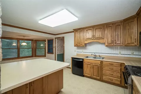 476 Manorcrest Ln, Ballwin, MO 63011 photo 29