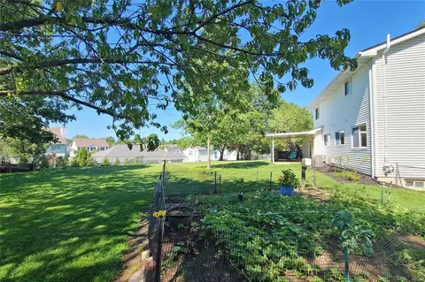 501 Oakton Ridge Ct, Ballwin, MO 63021 photo 27